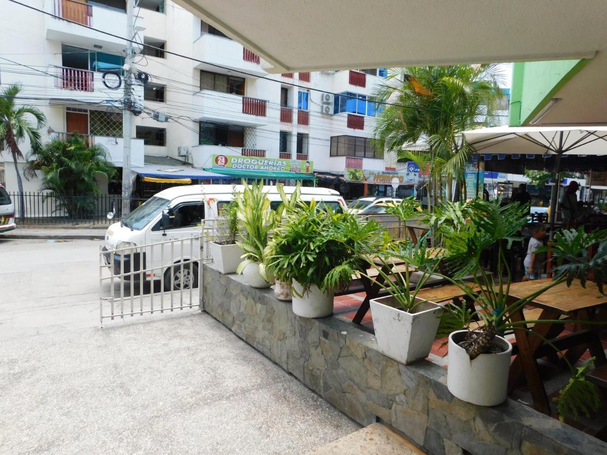 El Velero Apartamentos By Danp Santa Marta  Bagian luar foto