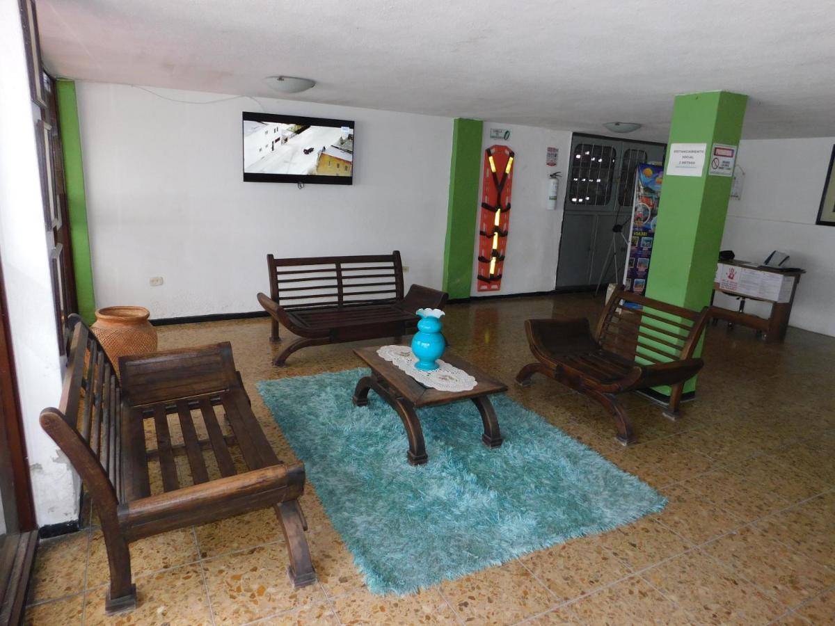 El Velero Apartamentos By Danp Santa Marta  Bagian luar foto