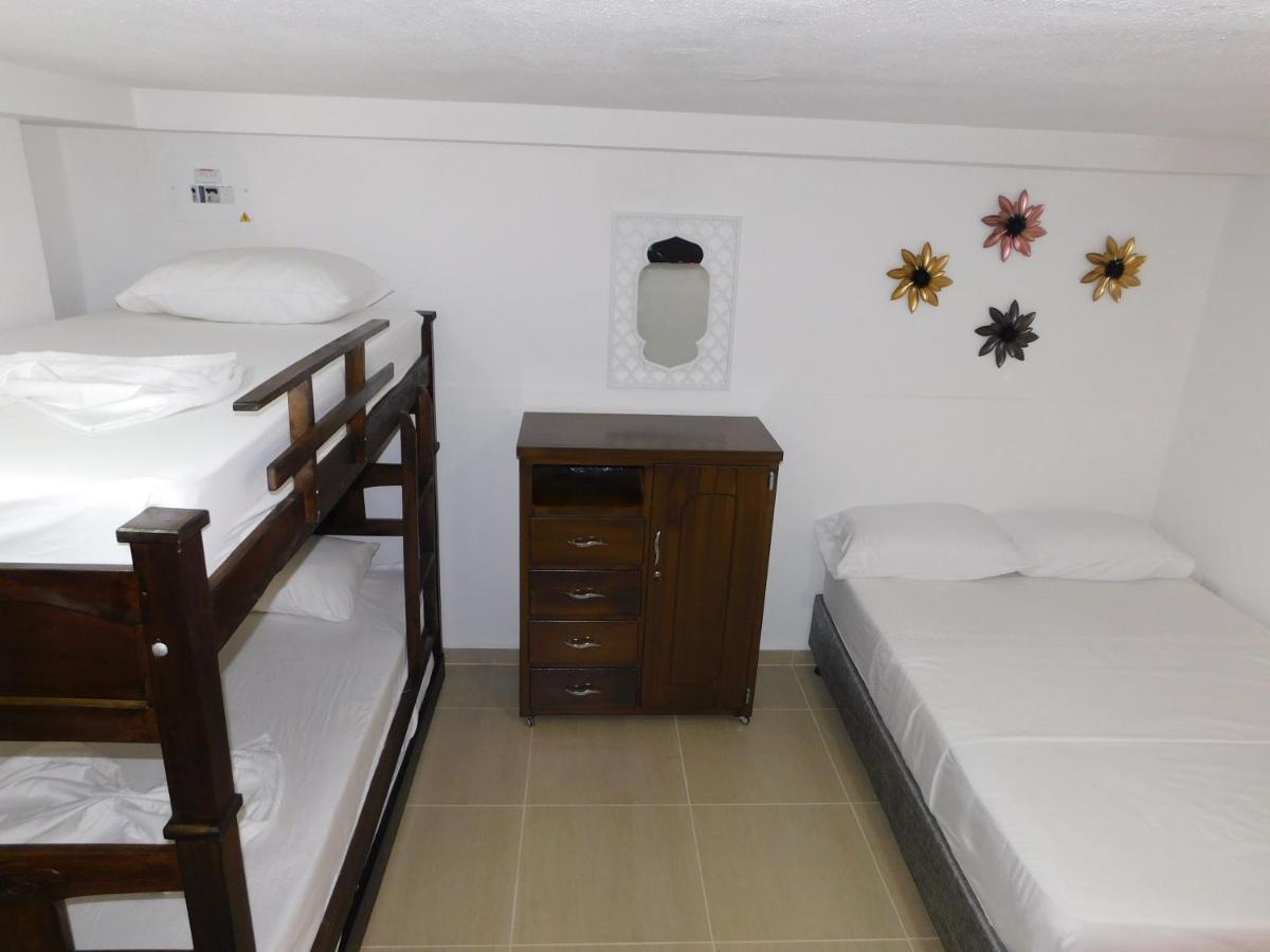 El Velero Apartamentos By Danp Santa Marta  Bagian luar foto