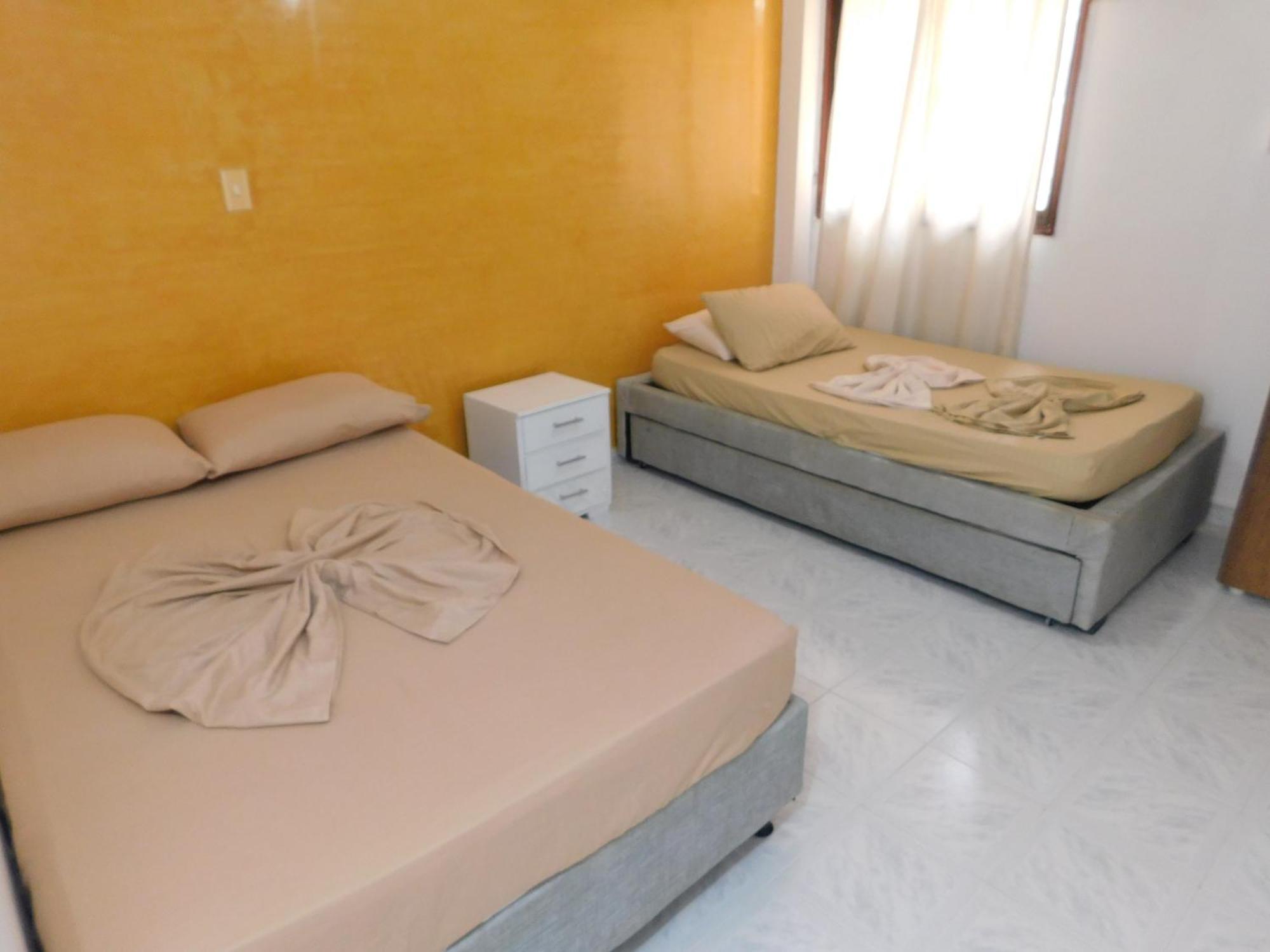 El Velero Apartamentos By Danp Santa Marta  Bagian luar foto